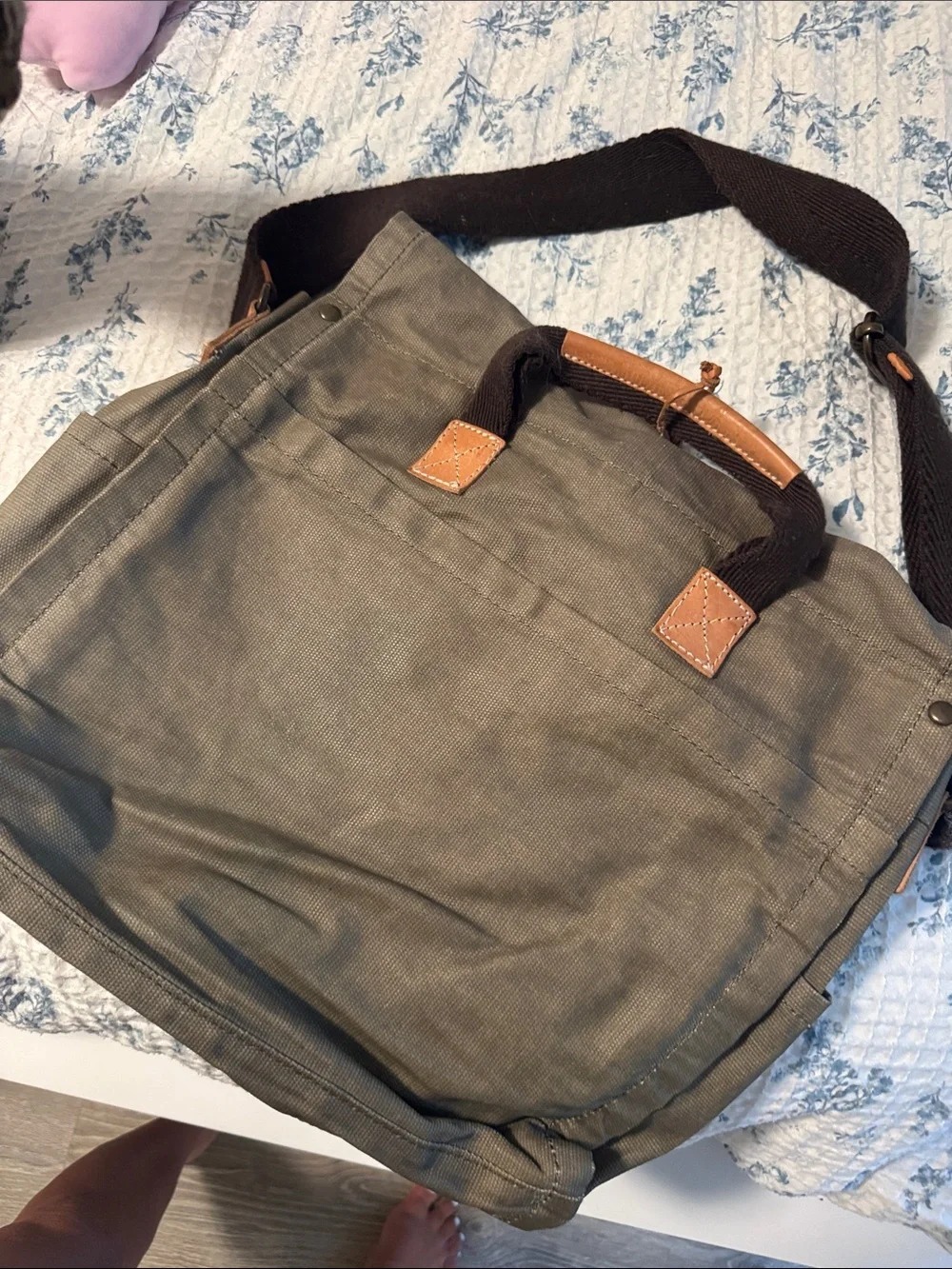 Will Leather Goods Olive Canvas Messenger with Brown Leather Accents